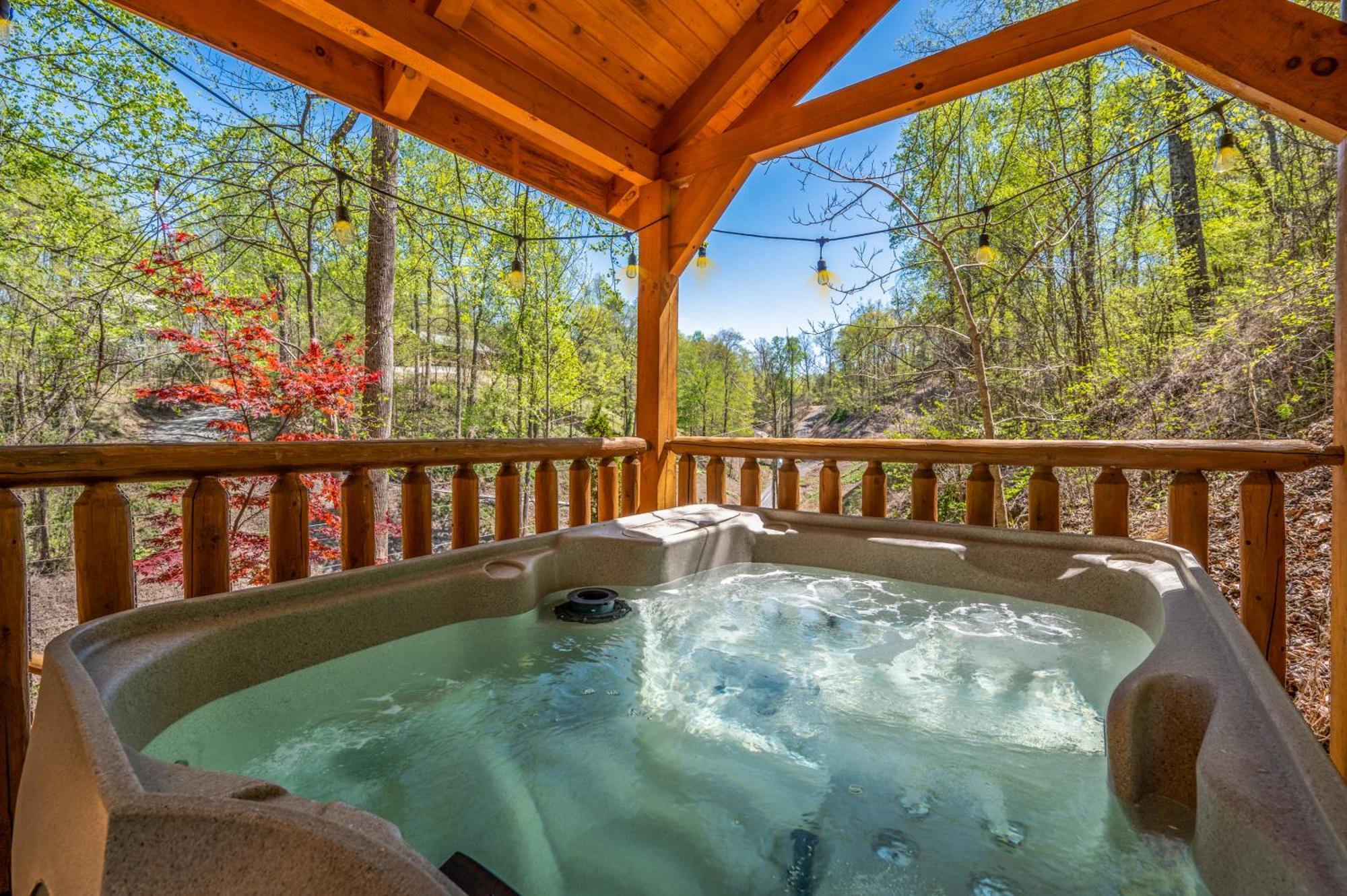 Permanent Vacation-Private Honeymoon Cabin With Hot Tub เซอเวียร์วีล ภายนอก รูปภาพ